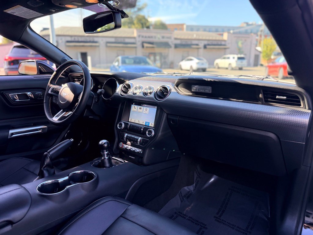 Used 2016 Ford Mustang GT Premium w/ GT Performance Package RWD image 16