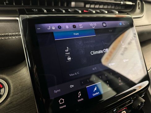 Used 2021 Jeep Grand Cherokee L Limited image 26