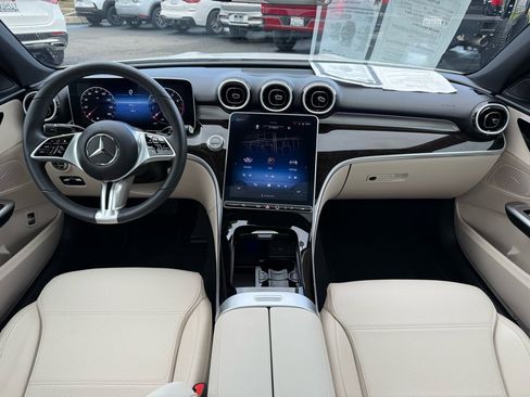 Certified 2024 Mercedes-Benz C 300 4MATIC Sedan image 11