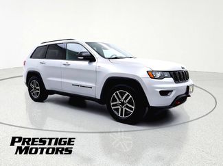 Used 2019 Jeep Grand Cherokee Trailhawk AWD/4WD video 1