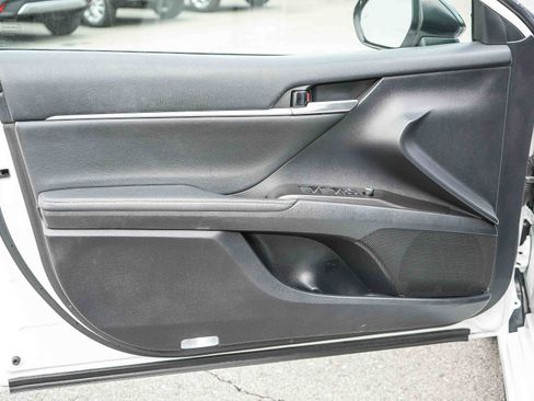 Used 2023 Toyota Camry XSE image 21