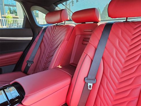 Used 2025 Genesis G80 3.5T Sport image 20