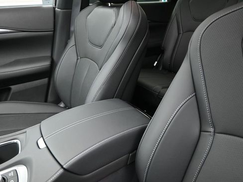 New 2026 INFINITI QX60 Luxe w/ Cargo Package image 14