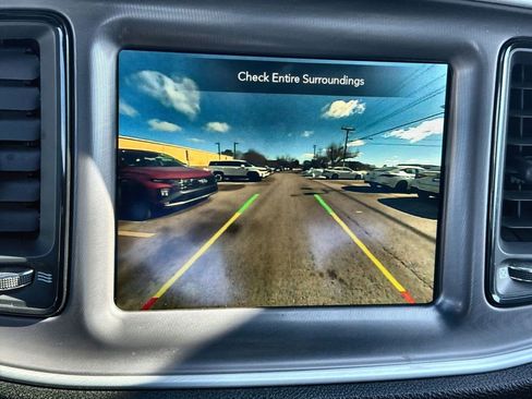 Used 2022 Dodge Challenger R/T Scat Pack w/ Driver Convenience Group image 19