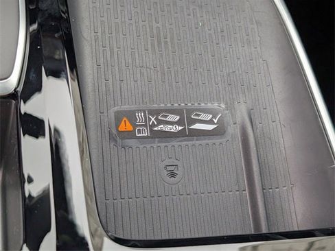 New 2026 Buick Enclave Preferred w/ Power Package image 17