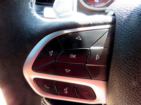 Used 2023 Dodge Challenger SRT Hellcat image 31