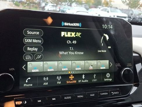 New 2025 Nissan Pathfinder SL image 14