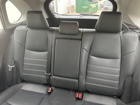 Used 2021 Toyota RAV4 XLE Premium AWD/4WD image 19