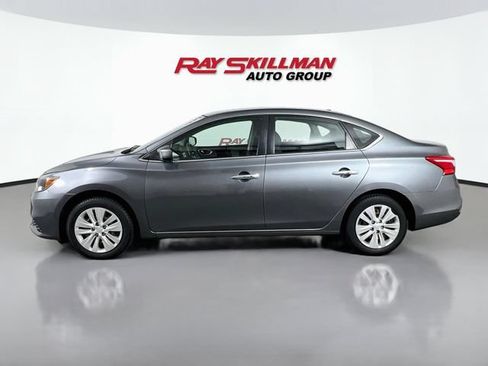 Used 2017 Nissan Sentra SV FWD image 4
