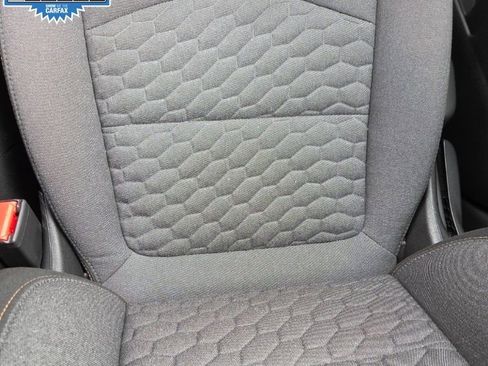 Used 2018 Chevrolet Equinox LT image 33