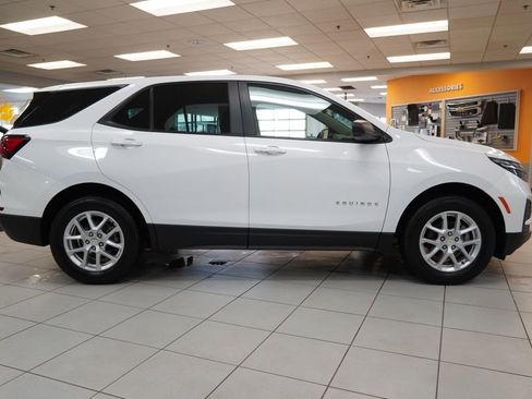 Used 2023 Chevrolet Equinox LS w/ LS Convenience Package image 15