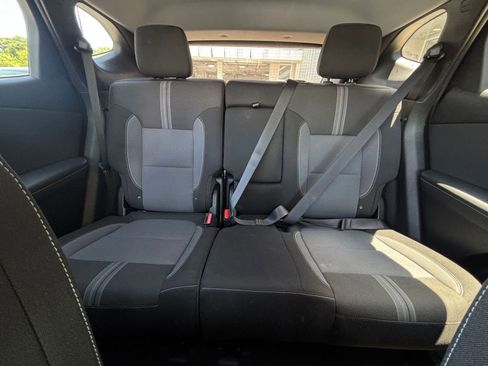 Used 2025 Chevrolet Blazer LT FWD image 39