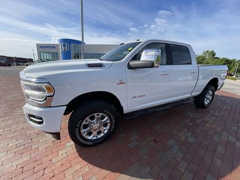 Used 2024 RAM 2500 Laramie w/ Safety Group AWD/4WD image 31