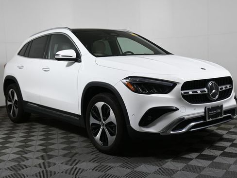 Used 2026 Mercedes-Benz GLA 250 4MATIC image 8