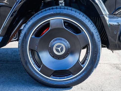 Used 2023 Mercedes-Benz G 63 AMG 4MATIC image 9