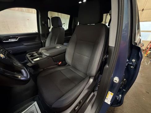 Certified 2024 Chevrolet Silverado 1500 LT image 11