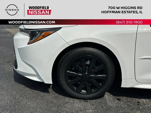 Used 2024 Toyota Corolla LE FWD image 7