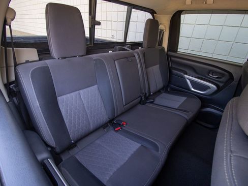 Used 2021 Nissan Titan SV w/ Accessory Utility Package AWD/4WD image 17