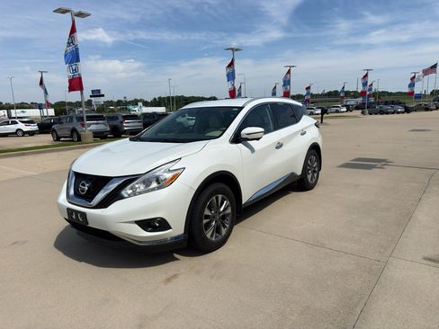 Used 2017 Nissan Murano SL FWD image 1