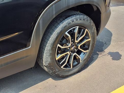 Used 2025 Chevrolet TrailBlazer ACTIV w/ Convenience Package FWD image 30