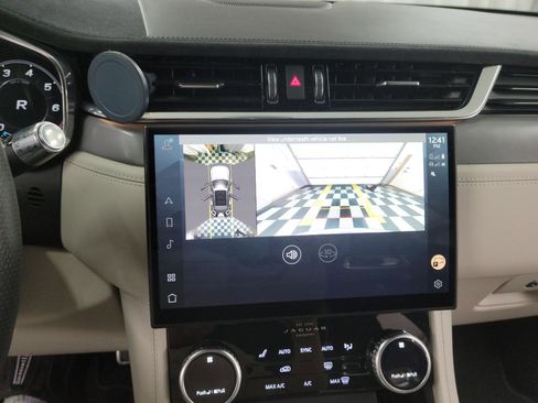 Used 2021 Jaguar F-PACE SVR AWD/4WD image 14