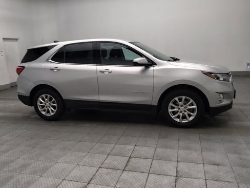 Used 2020 Chevrolet Equinox LT FWD image 11