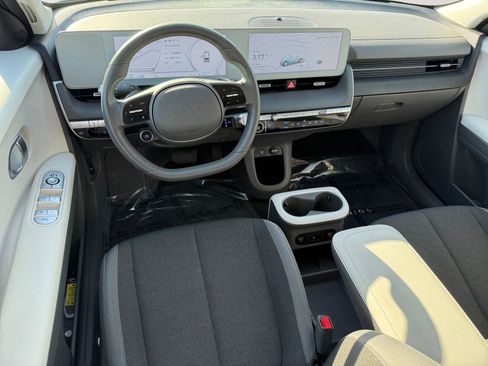 Certified 2024 Hyundai Ioniq 5 SEL image 15