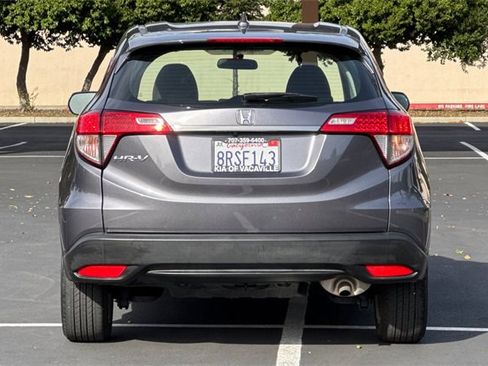 Used 2020 Honda HR-V LX image 7