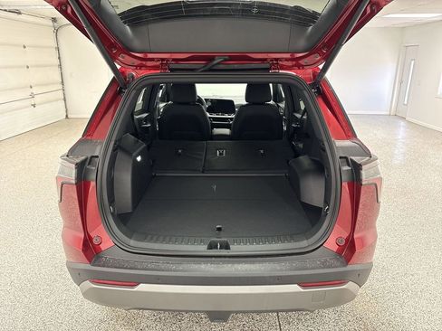 New 2026 Chevrolet Equinox LT w/ Convenience Package II AWD/4WD image 27