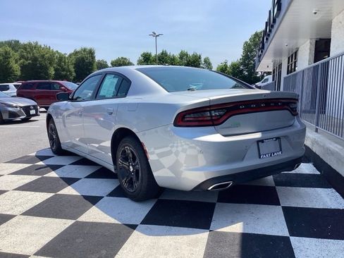 Used 2022 Dodge Charger SXT image 37