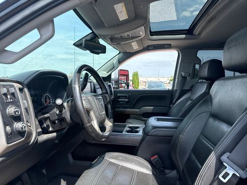 Used 2018 GMC Sierra 2500 Denali AWD/4WD image 10