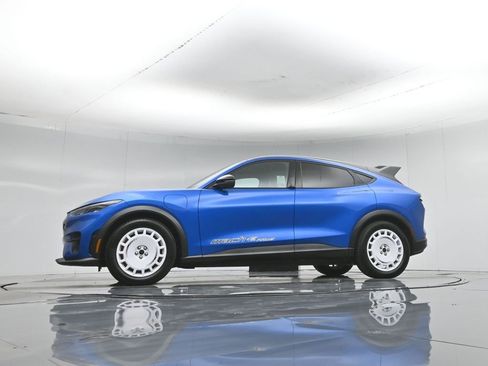 Used 2025 Ford Mustang Mach-E GT AWD/4WD image 53