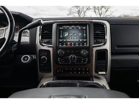 Used 2018 RAM 2500 Laramie w/ Off Road Package image 25
