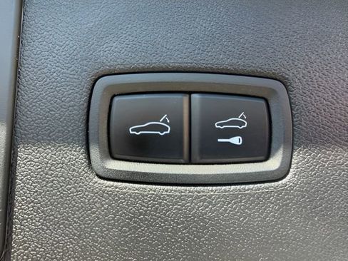 Used 2019 Porsche Cayenne image 8