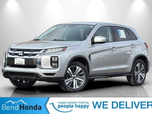 Used 2024 Mitsubishi Outlander Sport SE image 1