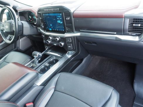 Used 2021 Ford F150 Lariat w/ Equipment Group 502A High image 27