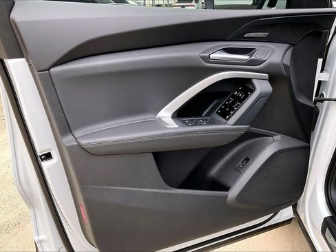 New 2026 Audi Q5 Premium Plus image 10