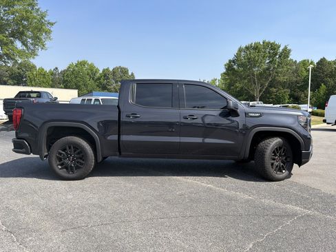 Used 2023 GMC Sierra 1500 Elevation w/ X31 Off-Road Package AWD/4WD image 25