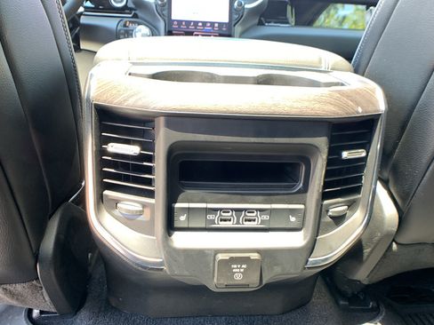 Used 2025 RAM 1500 Laramie AWD/4WD image 22