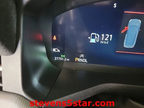 Used 2025 Ford Explorer ST-Line w/ ST-Line Street Pack AWD/4WD image 17