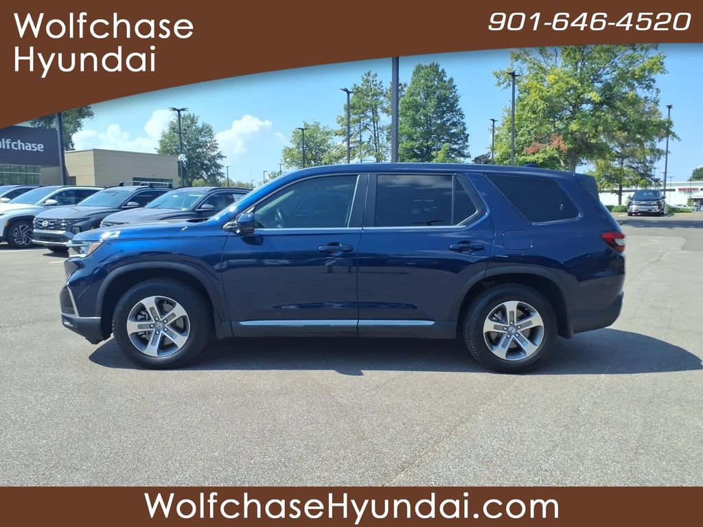 Used 2025 Honda Pilot EX-L image 2