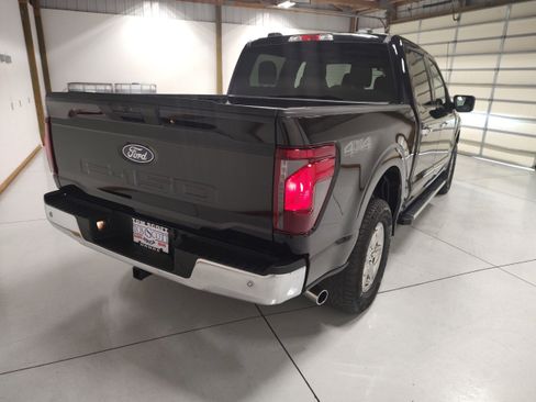 Used 2025 Ford F150 XLT w/ Equipment Group 301A Standard AWD/4WD image 12