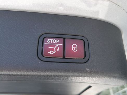 Used 2019 Mercedes-Benz GLS 450 4MATIC image 35