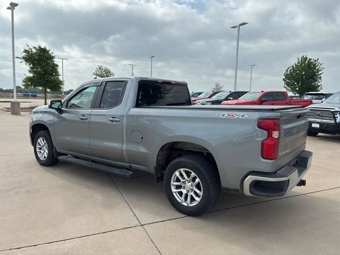 Used 2023 Chevrolet Silverado 1500 LT image 3
