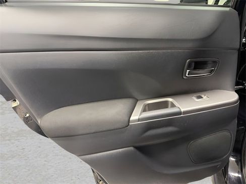 Used 2019 Mitsubishi Outlander Sport FWD image 23