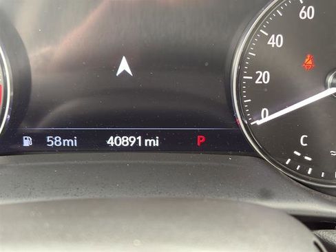 Used 2022 Buick Envision Avenir w/ Technology Package II image 20