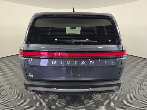 Used 2023 Rivian R1S Adventure image 4