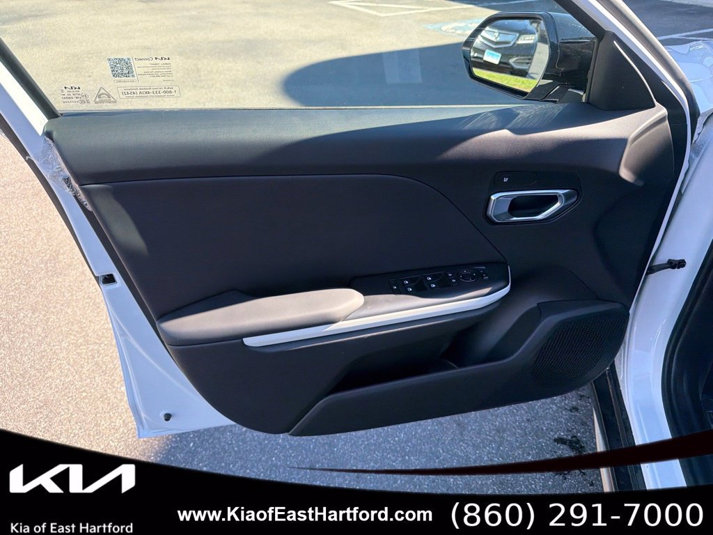 New 2026 Kia K4 EX FWD image 30