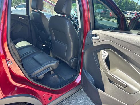 Used 2014 Ford Escape Titanium w/ Equipment Group 401A FWD image 15
