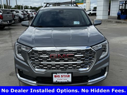 Used 2023 GMC Terrain Denali w/ Denali Premium Package AWD/4WD image 3